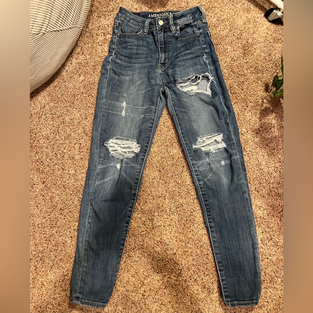 XS, US 00, Super Stretch Blue American eagle ripped jeans